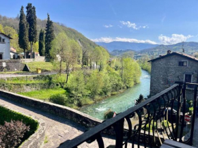 Nonnas little house on the river Castelnuovo Di Garfagnana